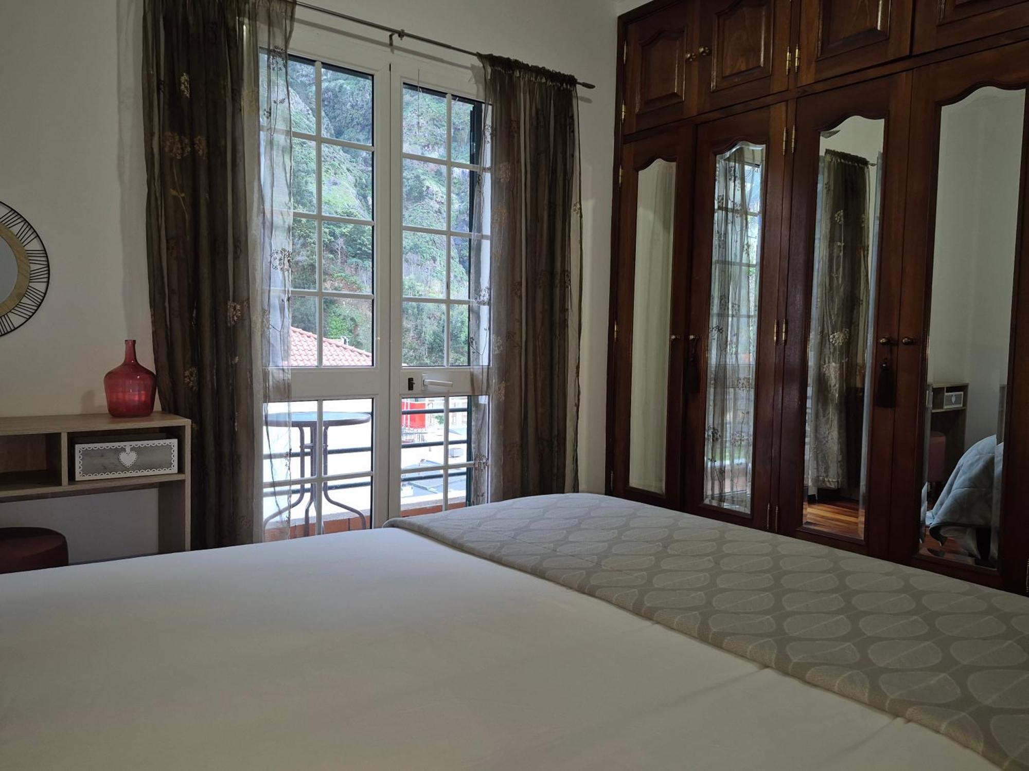 Valley Of Nuns Holiday Apartments 库拉尔-达斯弗雷拉斯 外观 照片